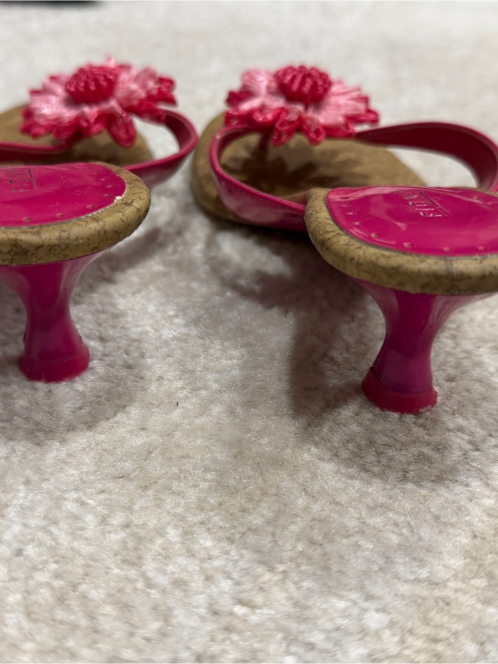 FIONI Clothing Hot Pink Floral Toe-Thong Sandals - Picture 2 of 3